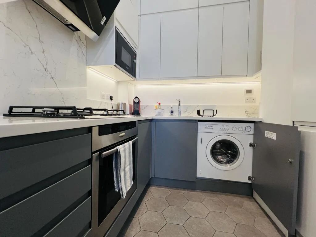 2 bedroom house for rent