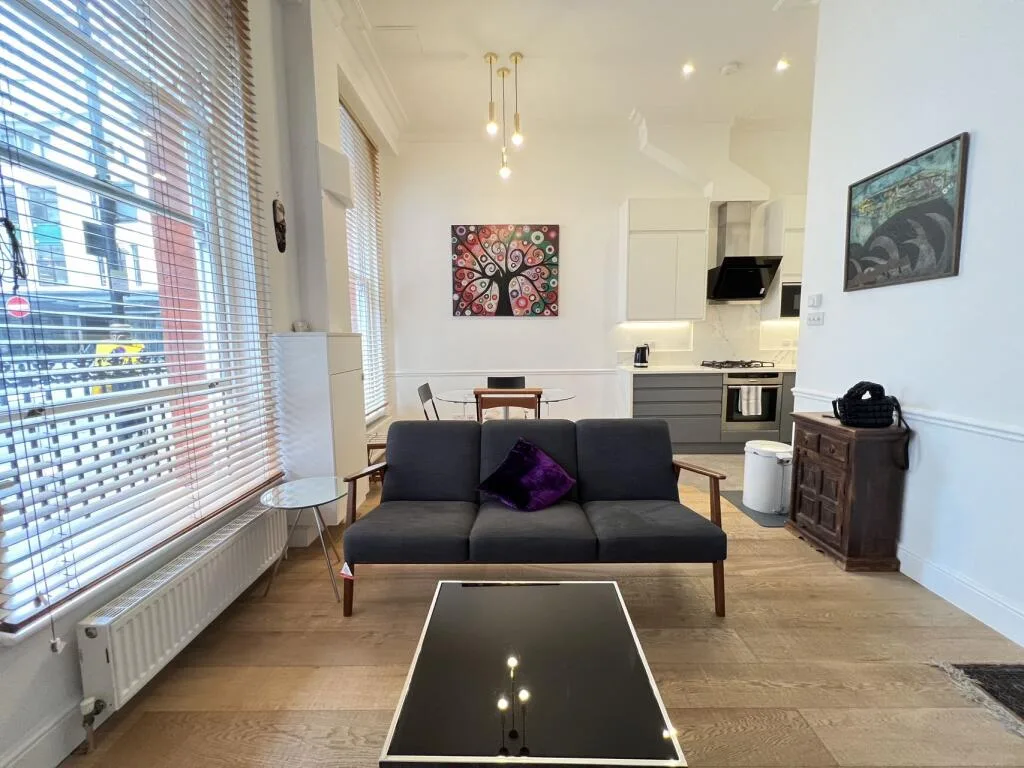 2 bedroom house for rent