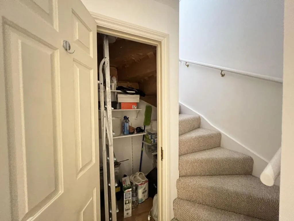 2 bedroom house for rent