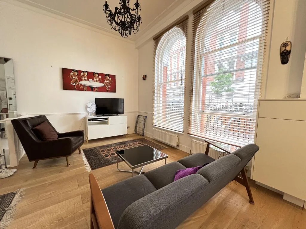 2 bedroom house for rent