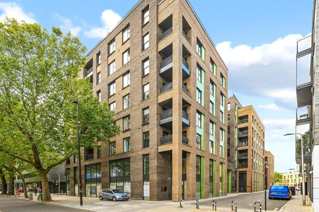 2 bedroom penthouse for rent