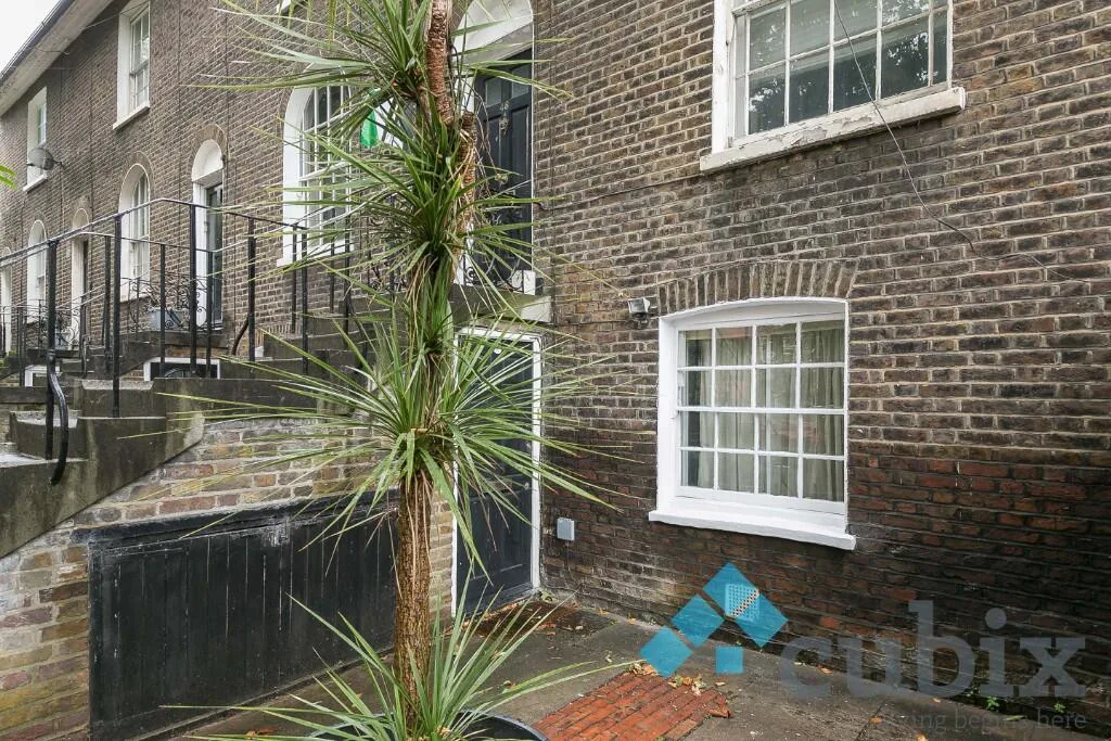 1 bedroom ground floor flat for rent
