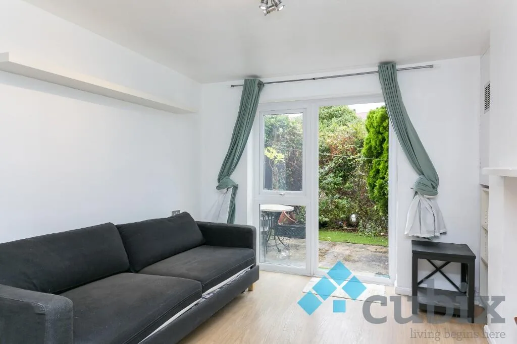 1 bedroom ground floor flat for rent