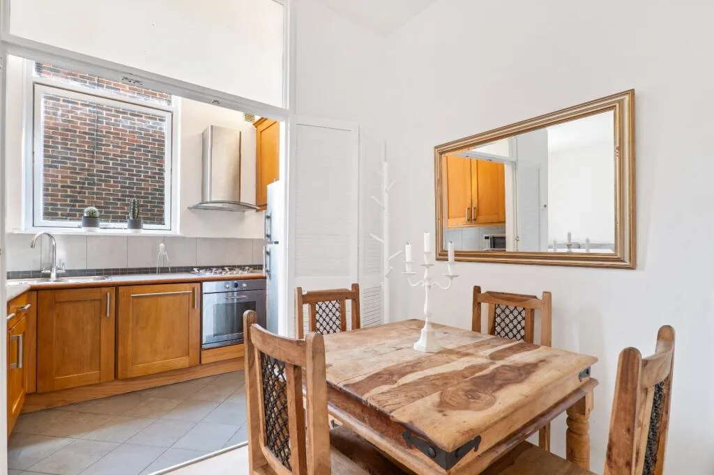 2 bedroom end of terrace house for rent