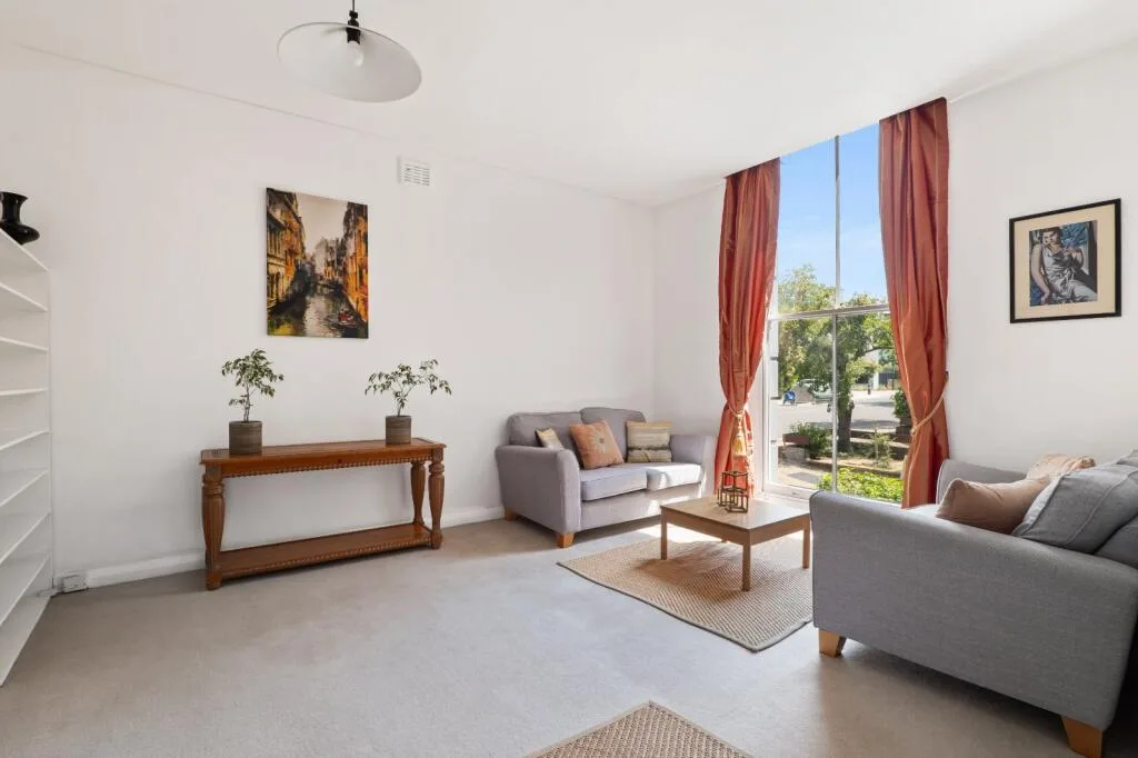 2 bedroom end of terrace house for rent