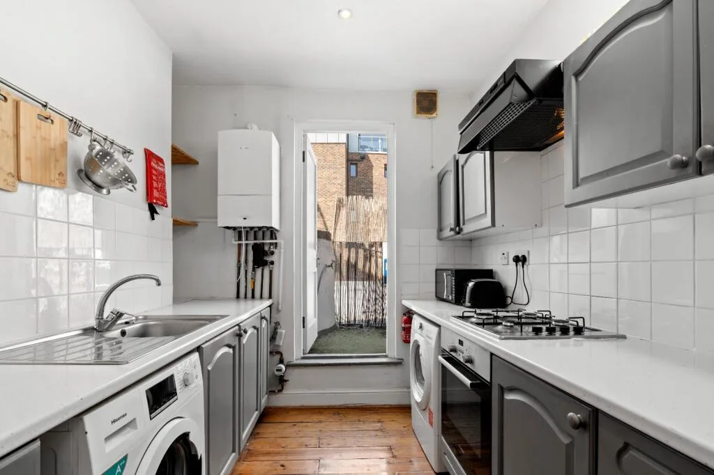 2 bedroom flat for rent