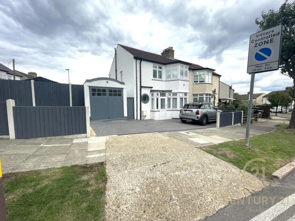 1 bedroom house share for rent