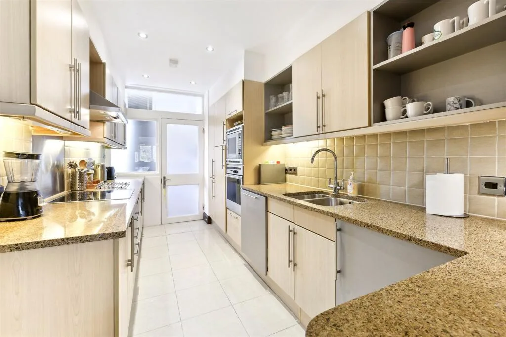 2 bedroom terraced house for rent