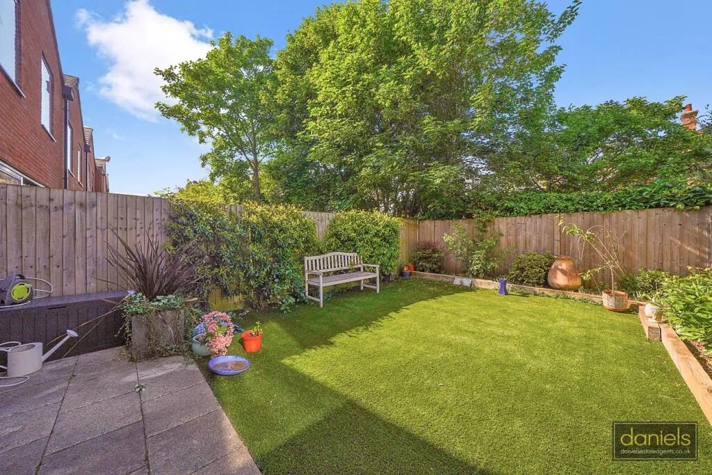 3 bedroom terraced house for rent