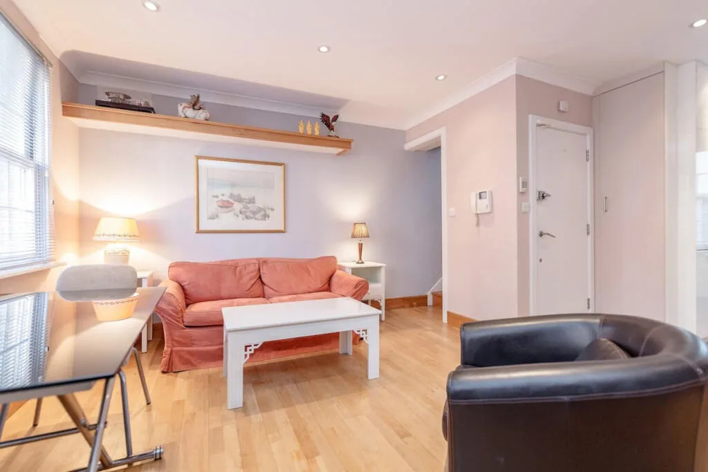 1 bedroom town house for rent