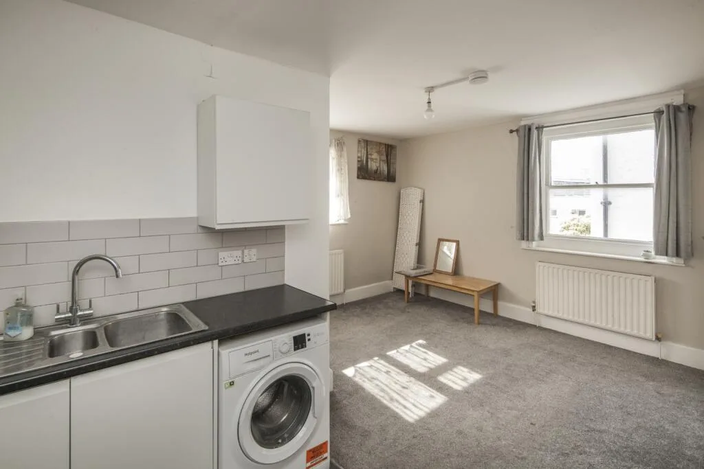 1 bedroom flat for rent