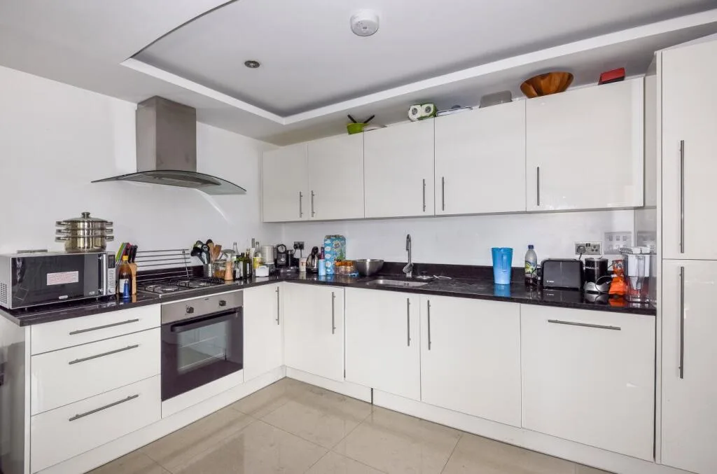 3 bedroom flat for rent