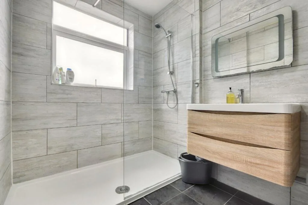 1 bedroom semi-detached house for rent