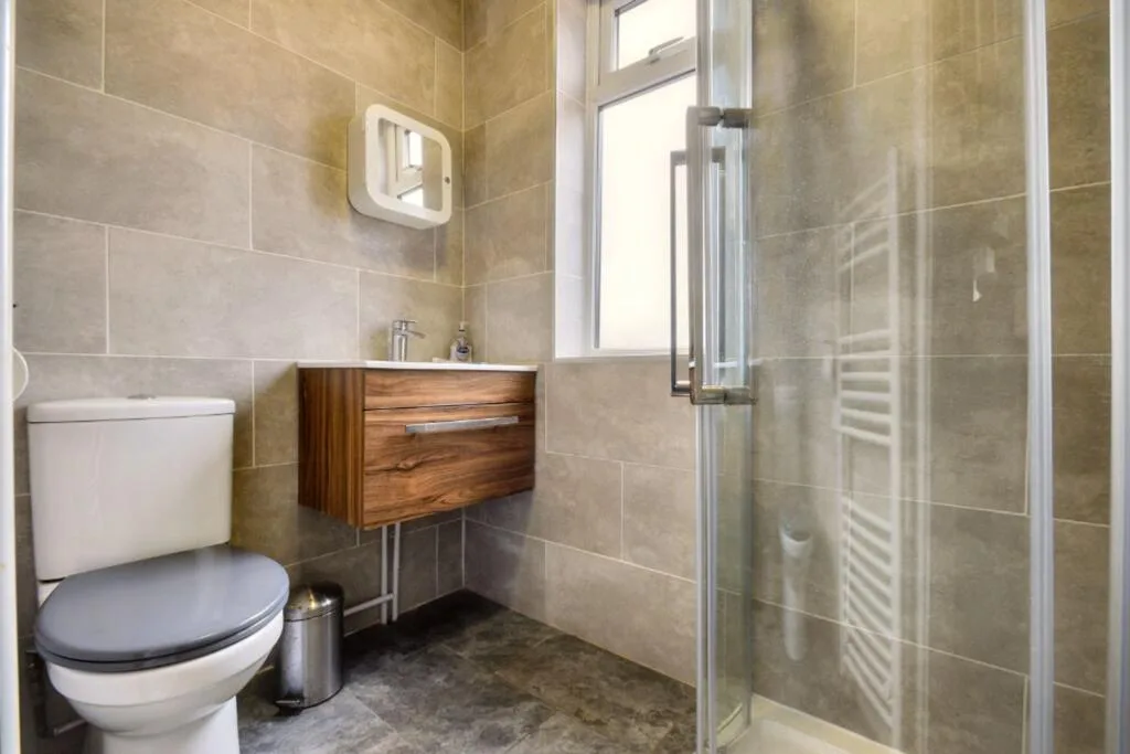 1 bedroom semi-detached house for rent