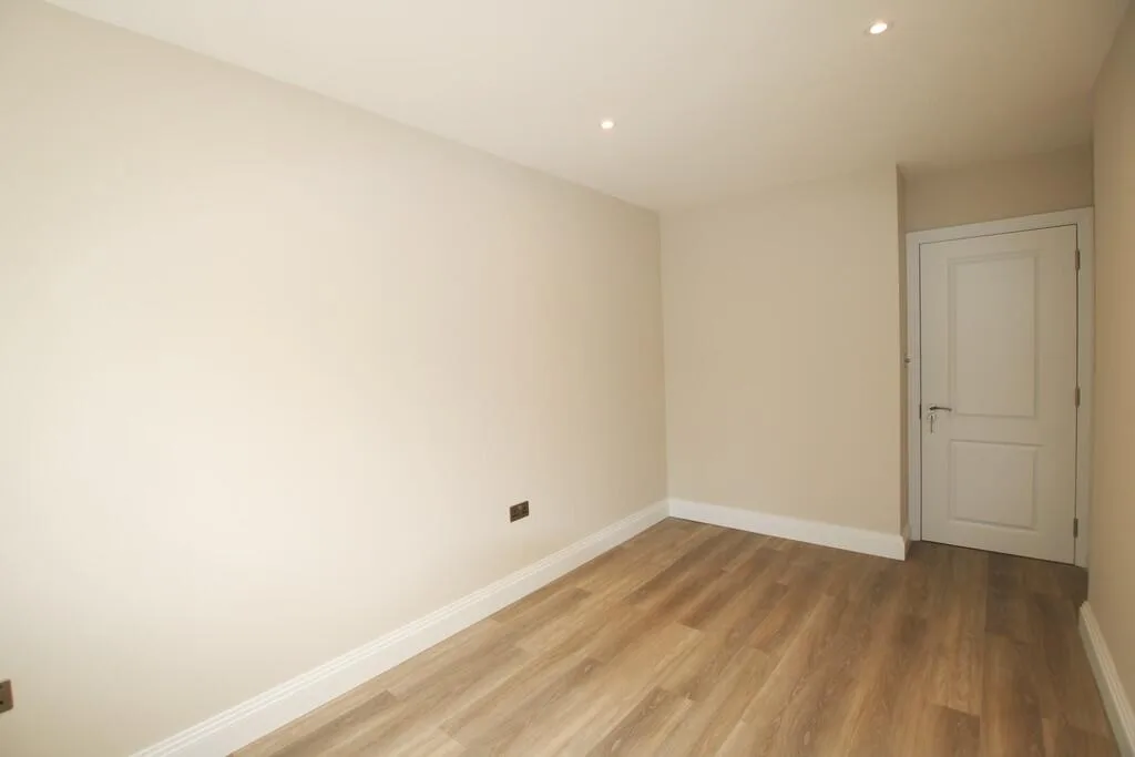 2 bedroom flat share for rent