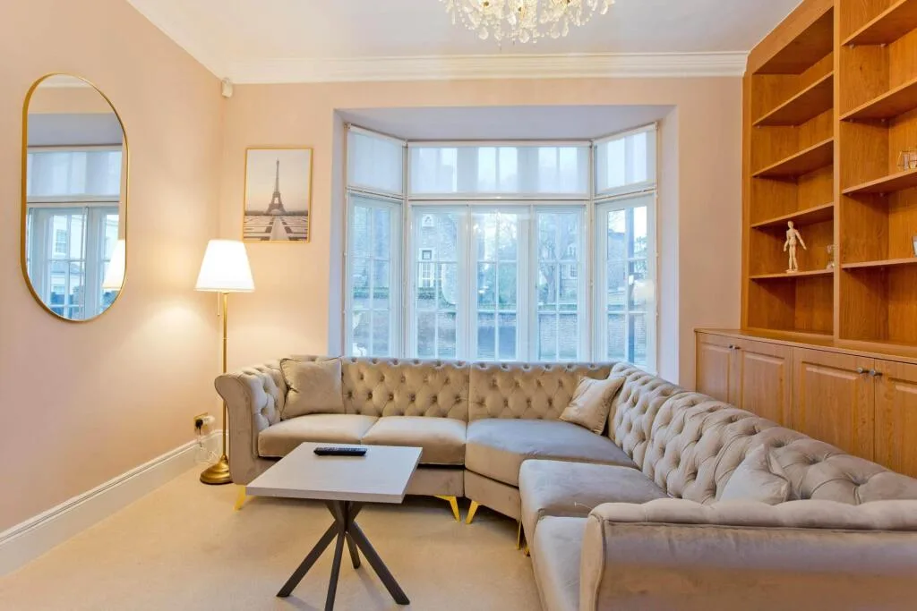 4 bedroom semi-detached house for rent