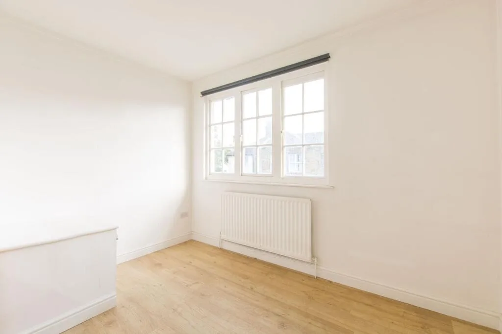 2 bedroom house for rent