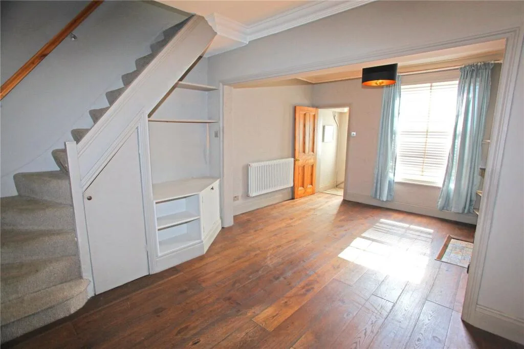 2 bedroom terraced house for rent