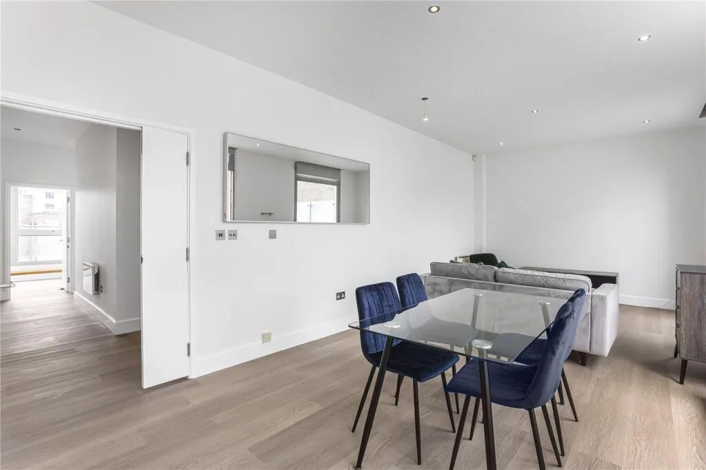 3 bedroom apartment for rent