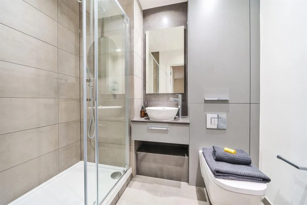3 bedroom apartment for rent
