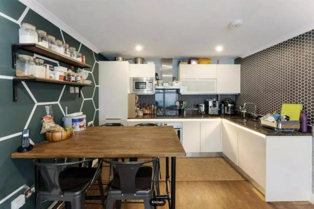 3 bedroom ground floor flat for rent