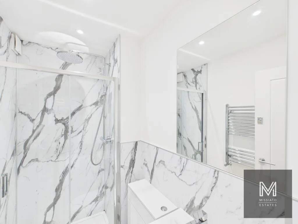 6 bedroom semi-detached house for rent