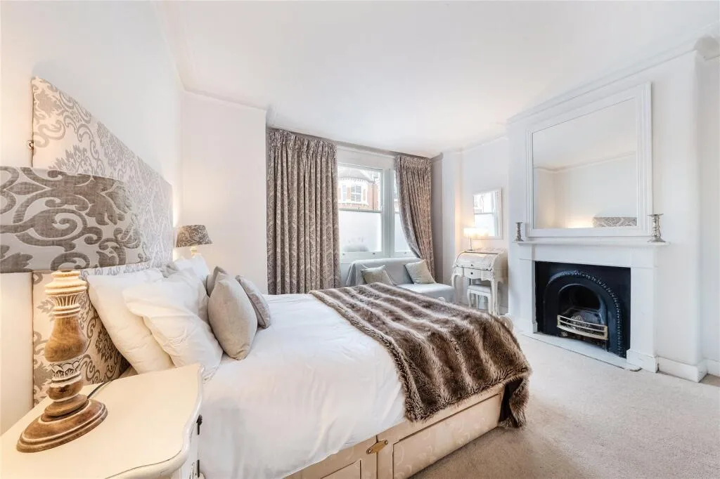 2 bedroom maisonette for rent