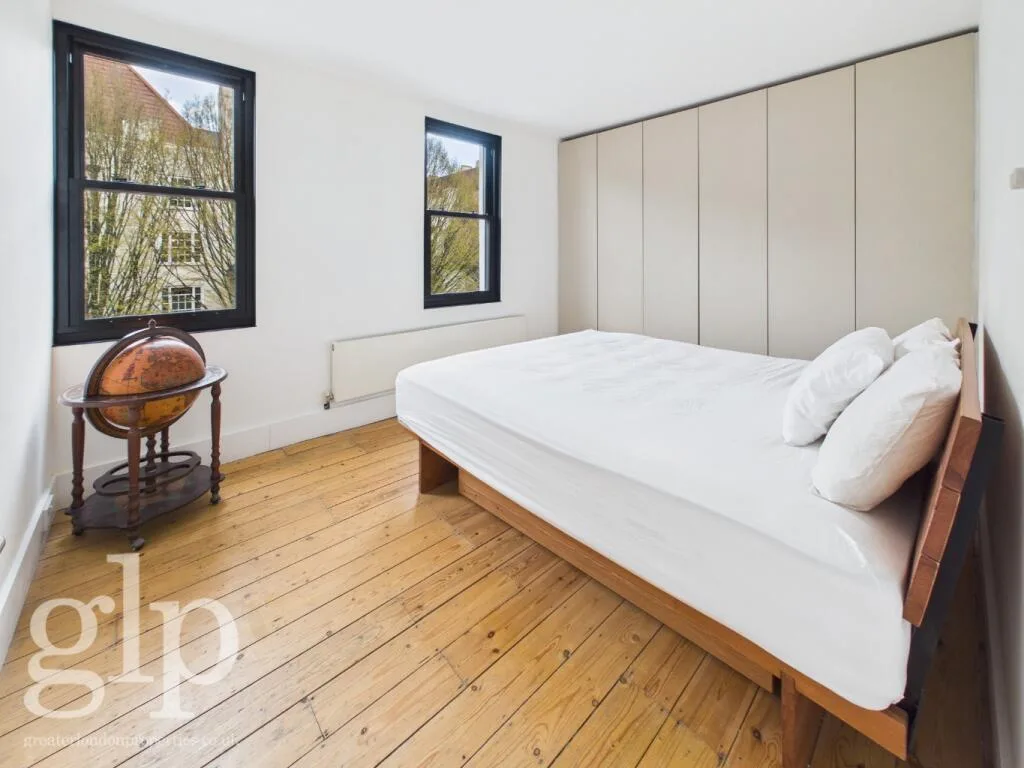 4 bedroom terraced house for rent