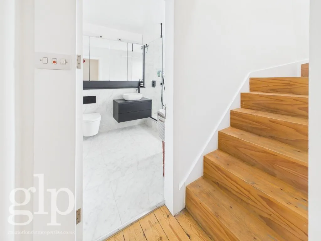 4 bedroom terraced house for rent