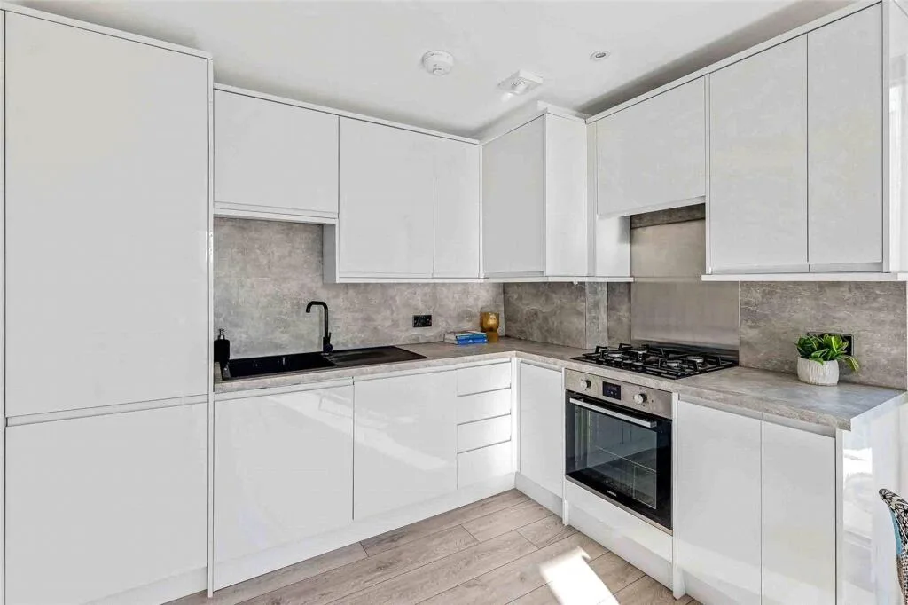 2 bedroom property for rent