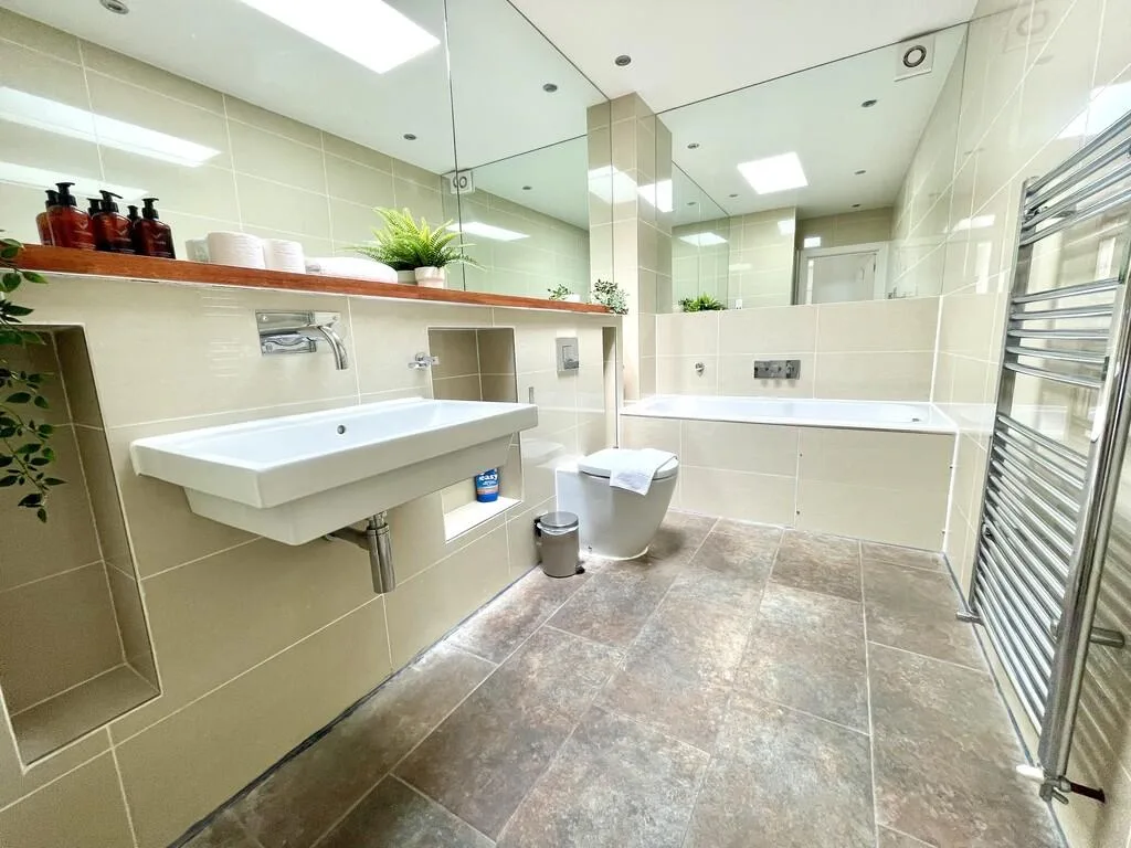 1 bedroom apartment for rent