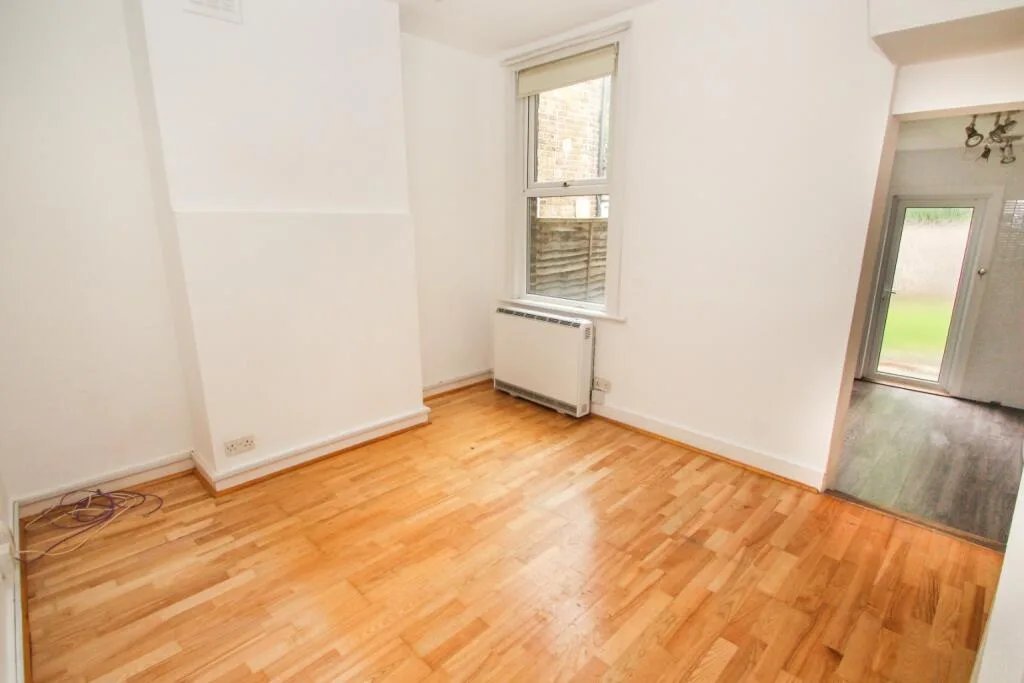 2 bedroom terraced house for rent