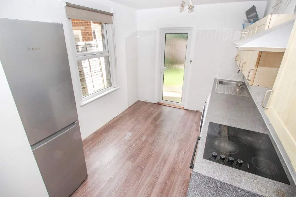 2 bedroom terraced house for rent