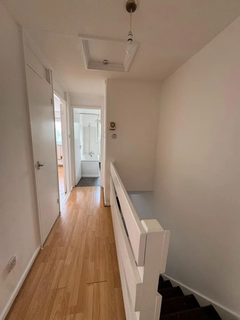 2 bedroom maisonette for rent