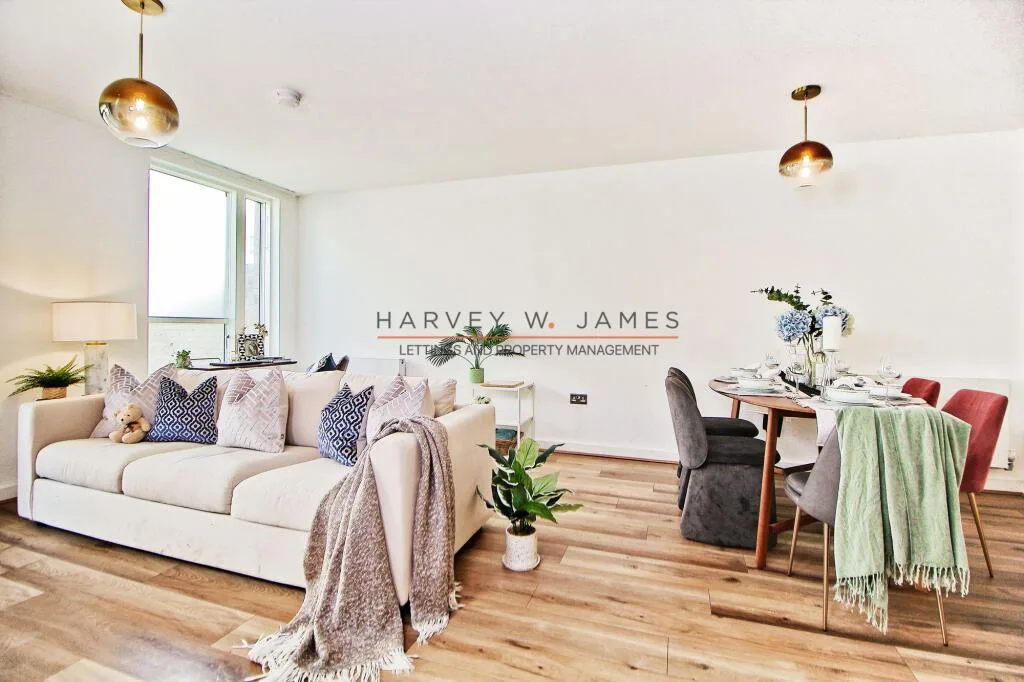 3 bedroom maisonette for rent