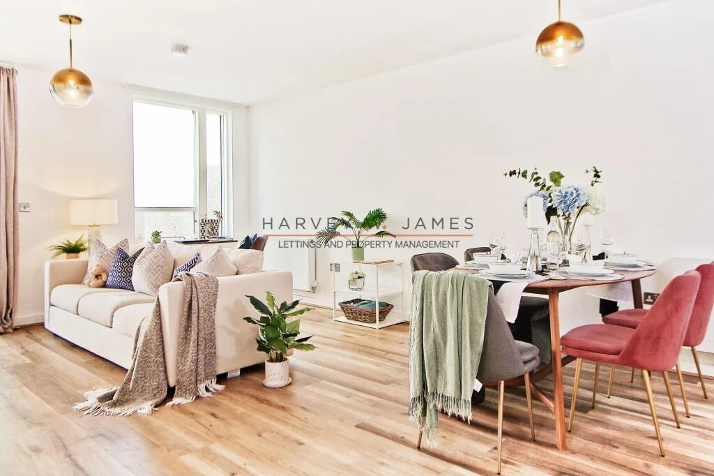 3 bedroom maisonette for rent