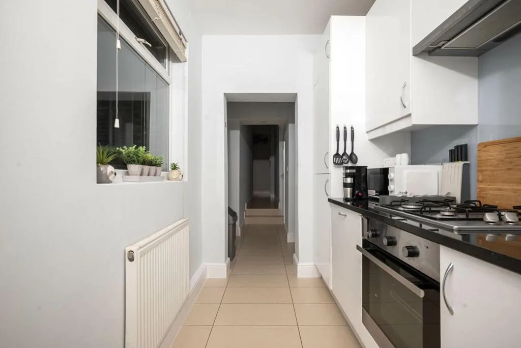 2 bedroom apartment for rent