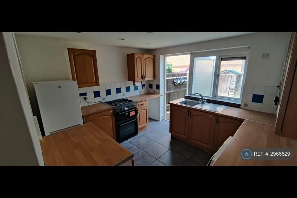 2 bedroom terraced house for rent