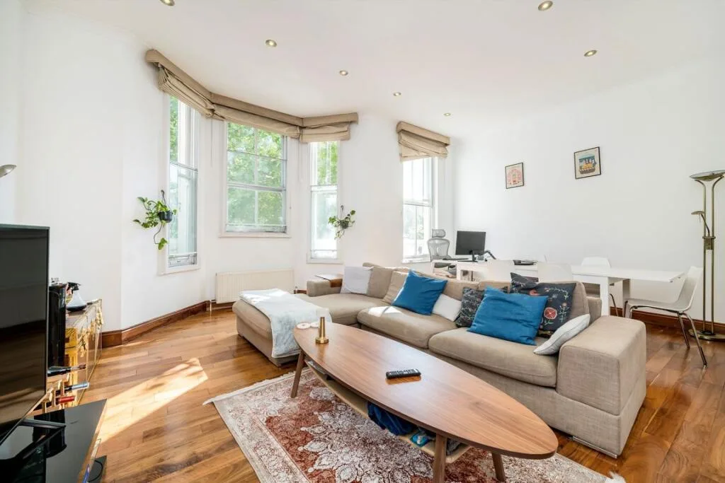 2 bedroom flat for rent