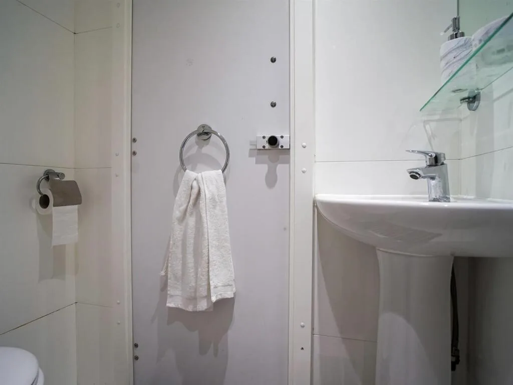 1 bedroom flat share for rent