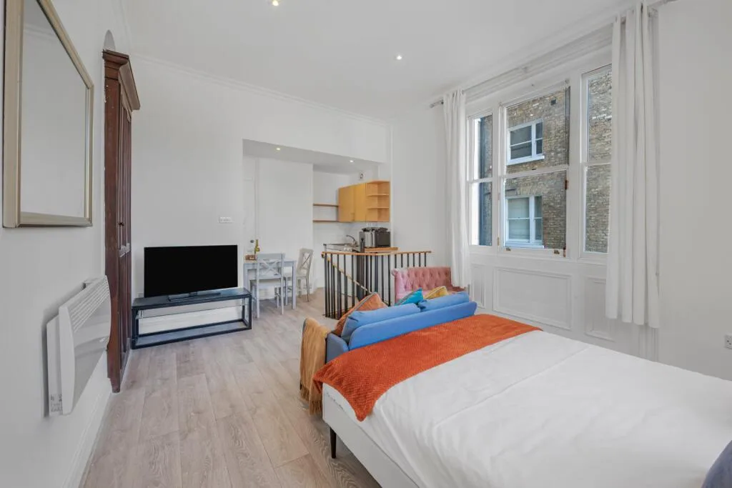 Studio apartment for rent