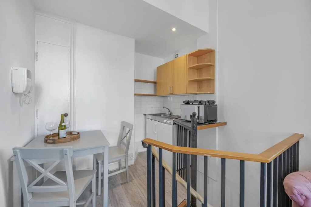 Studio apartment for rent