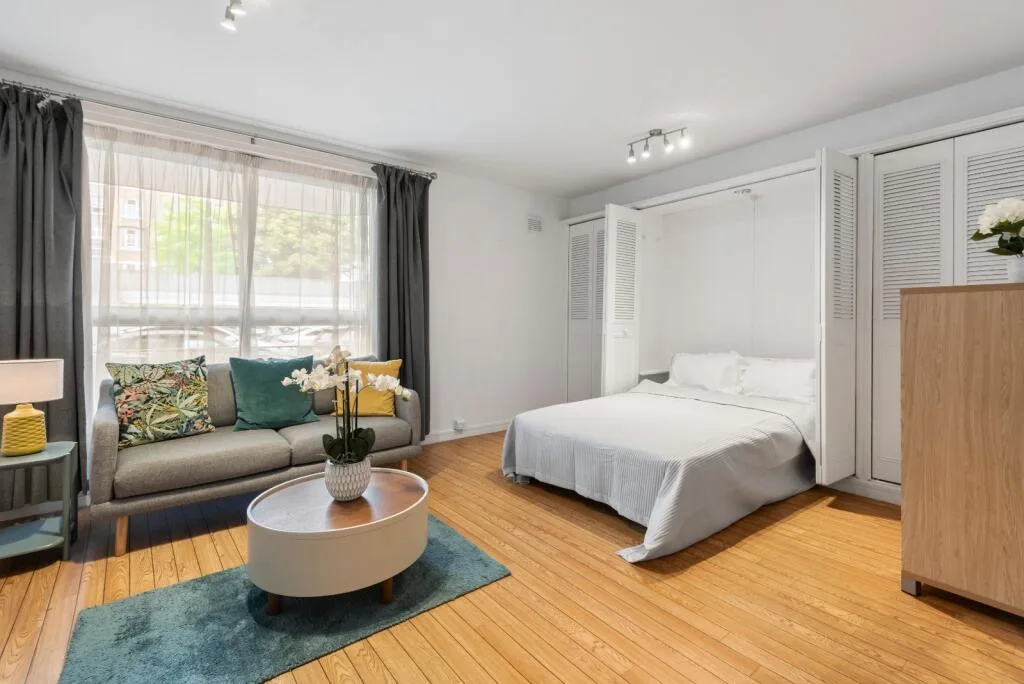 Studio flat for rent