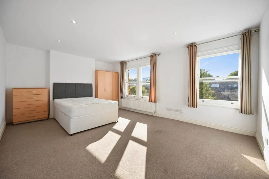 2 bedroom flat for rent
