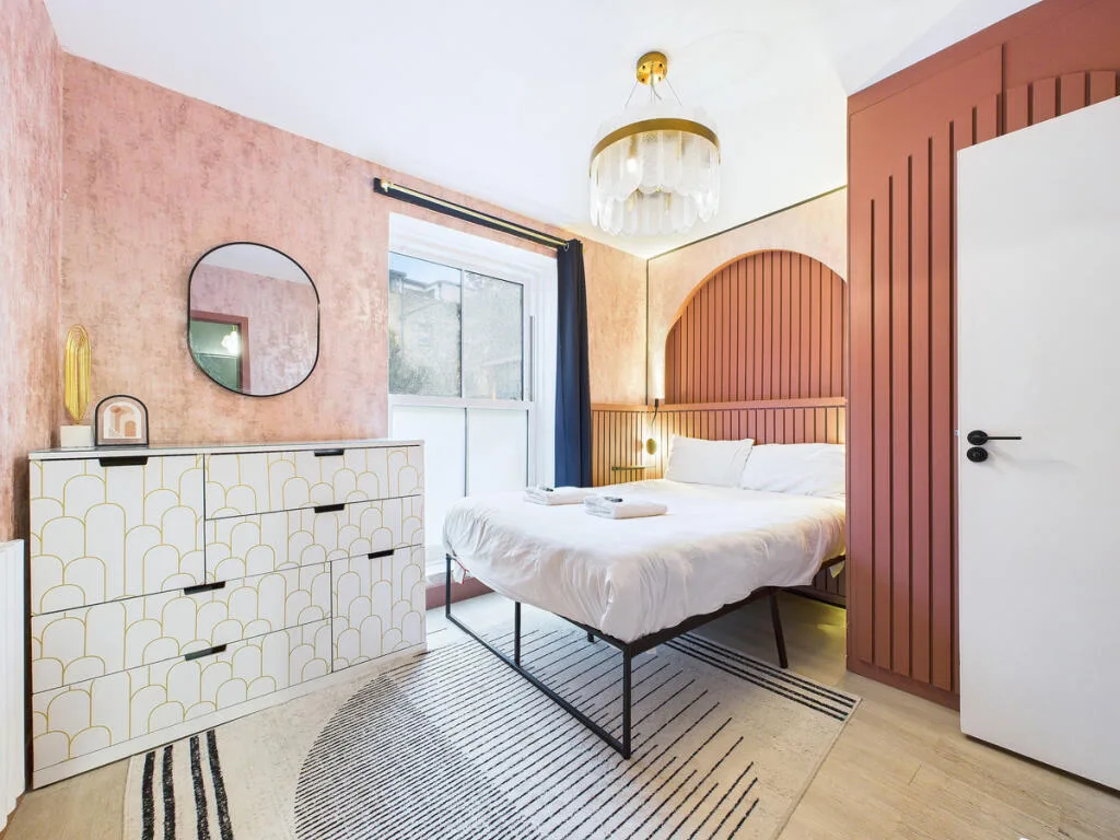 2 bedroom maisonette for rent