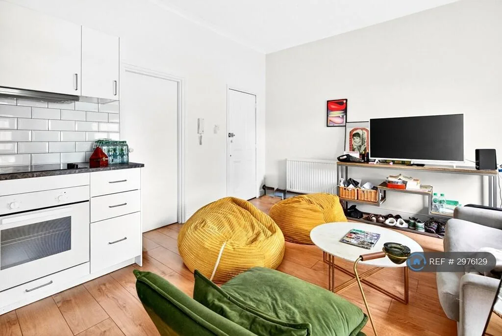 1 bedroom flat for rent