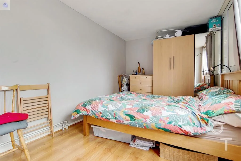 3 bedroom maisonette for rent