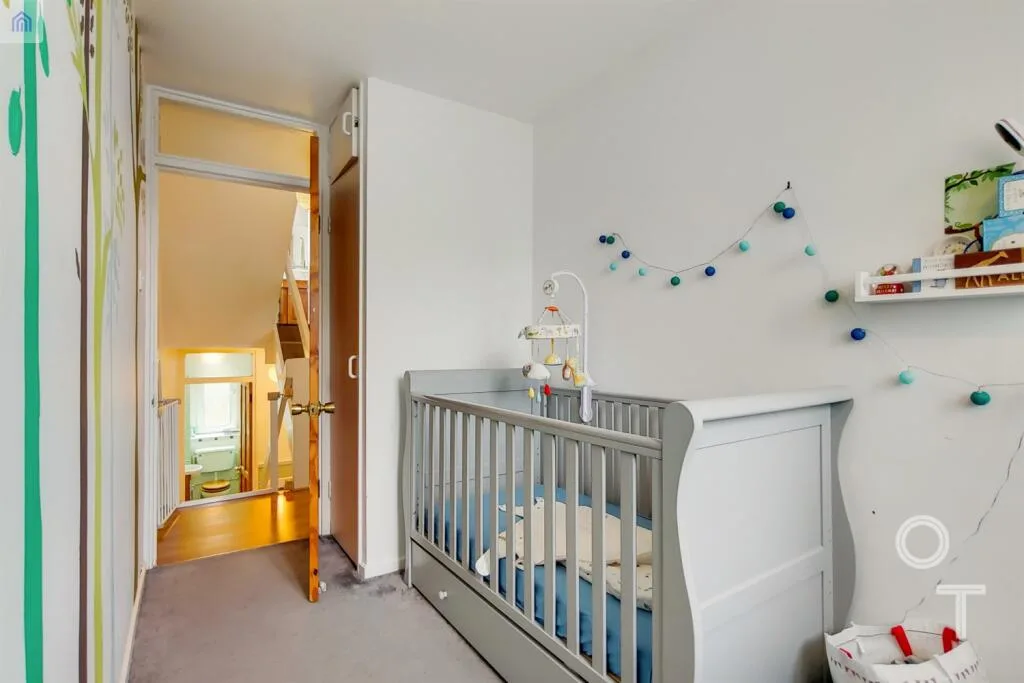 3 bedroom maisonette for rent