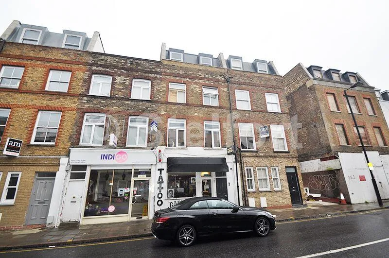 2 bedroom maisonette for rent