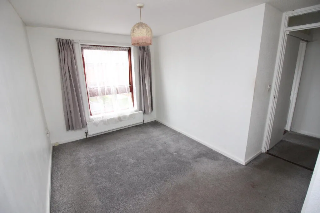 3 bedroom end of terrace house for rent